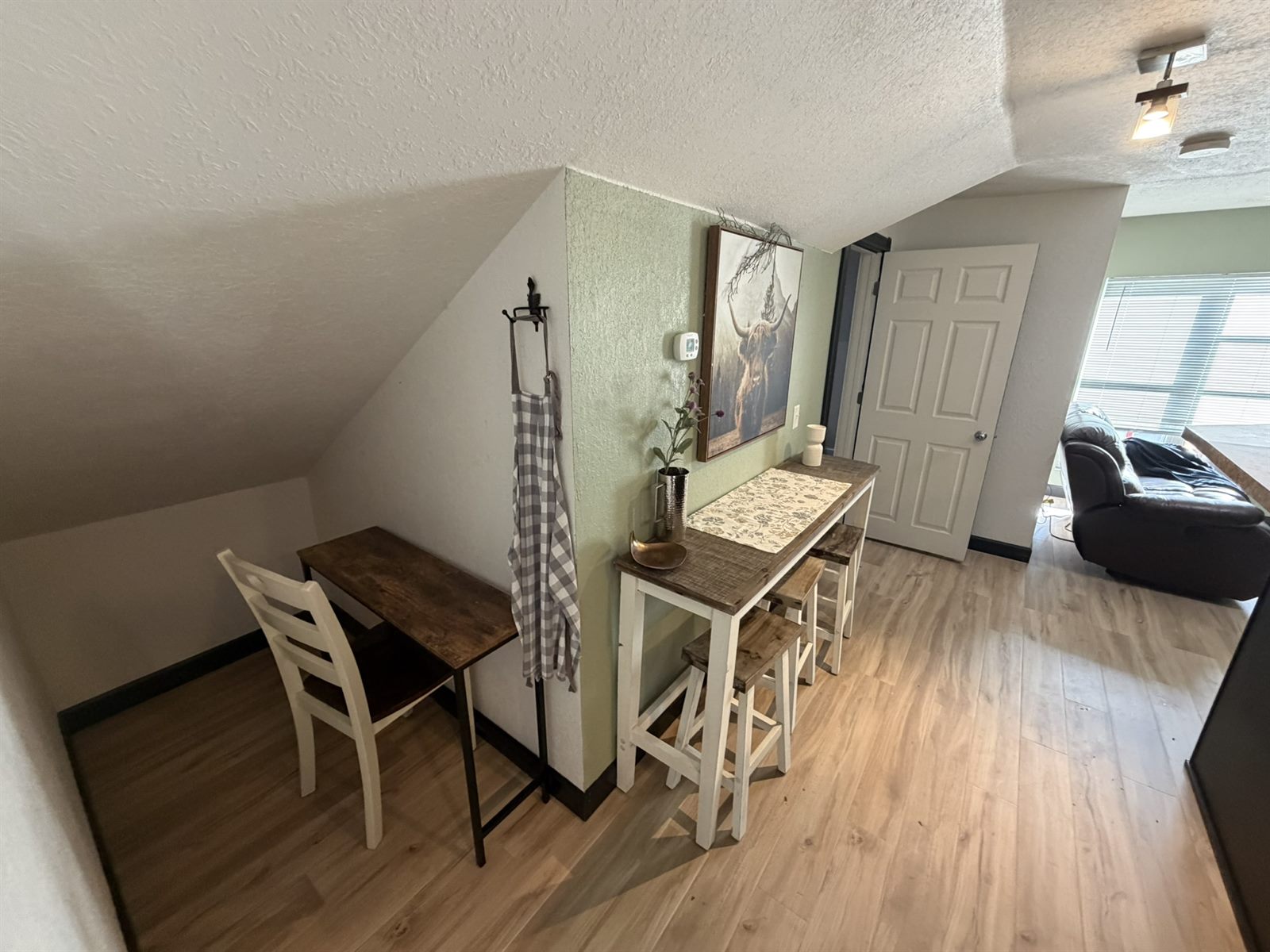 Dining nook in Rose's Barn Loft