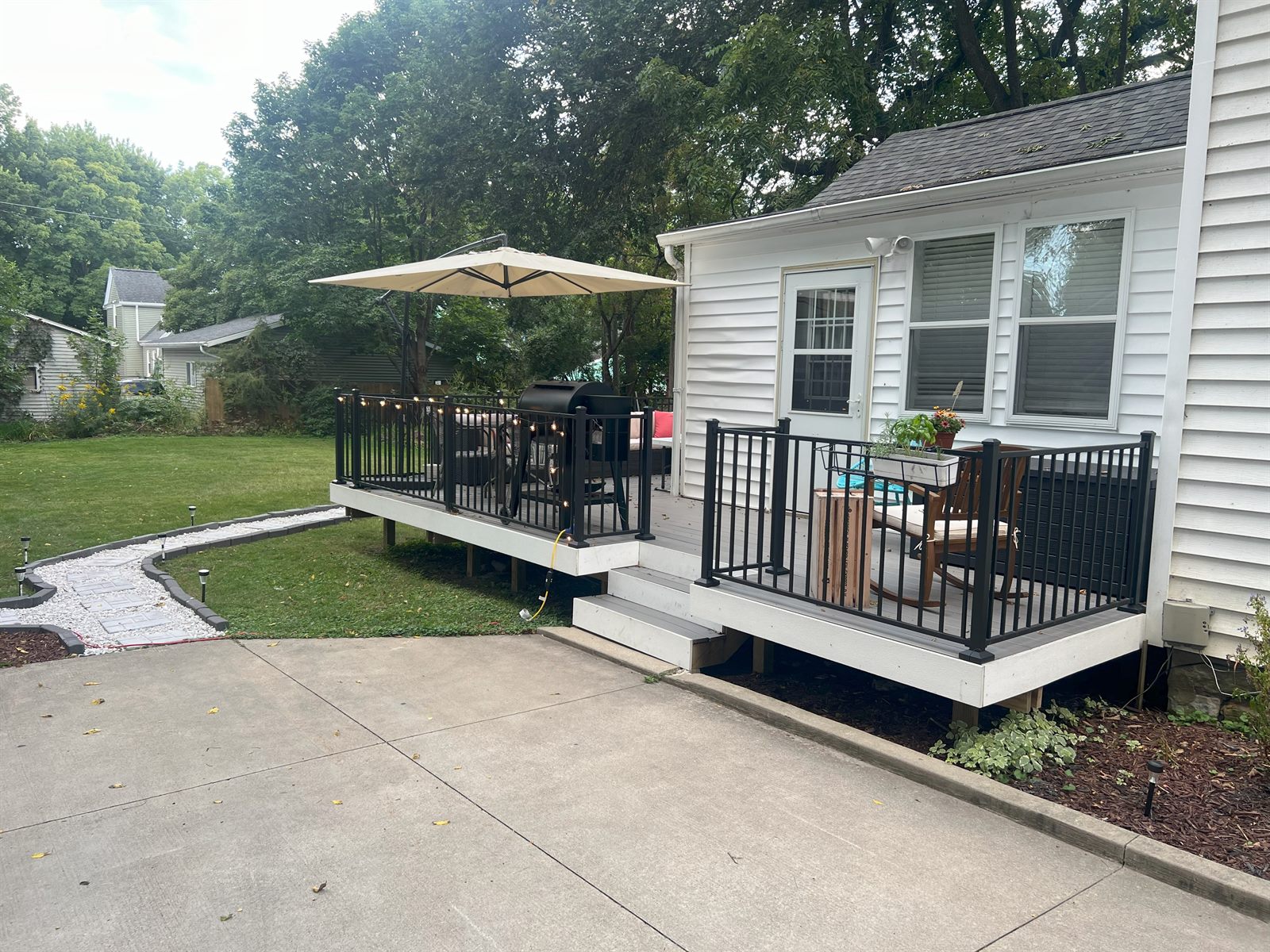 Deck and patio seating at Rose's Place